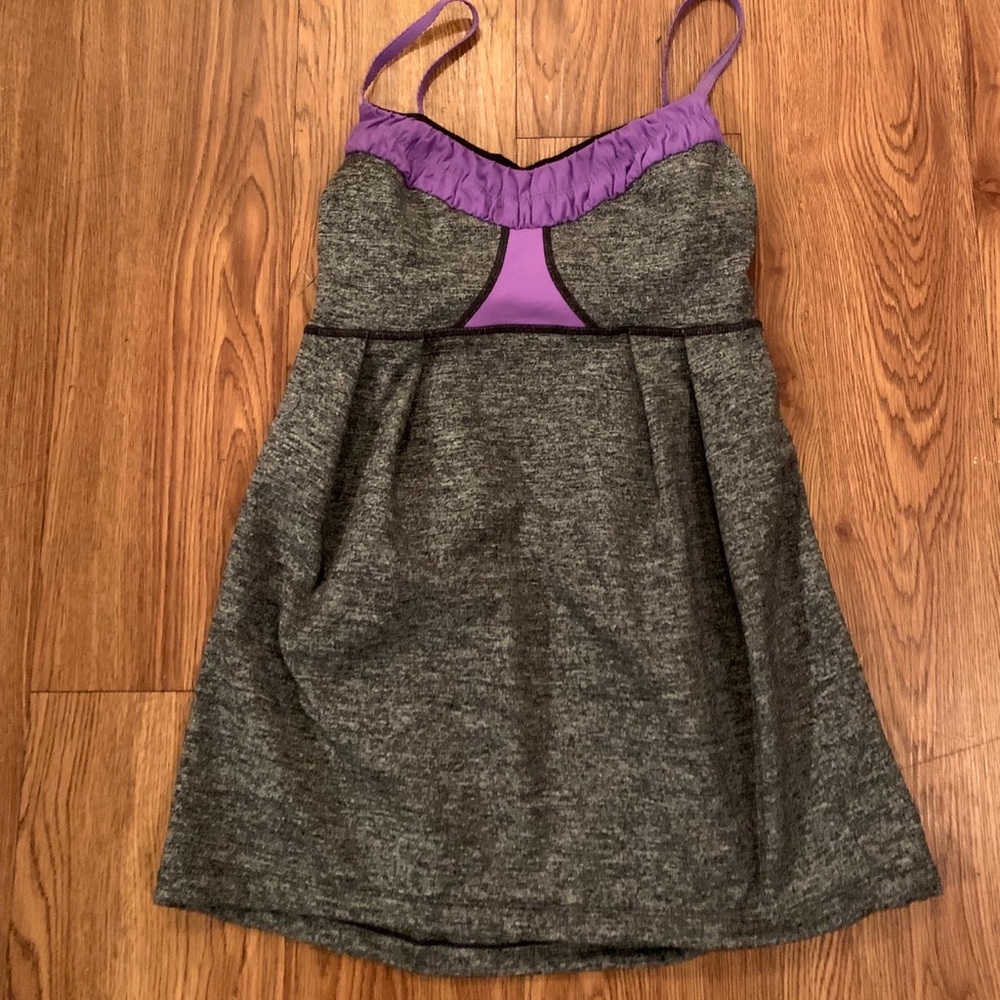 Lululemon tank top shirt size 4 small